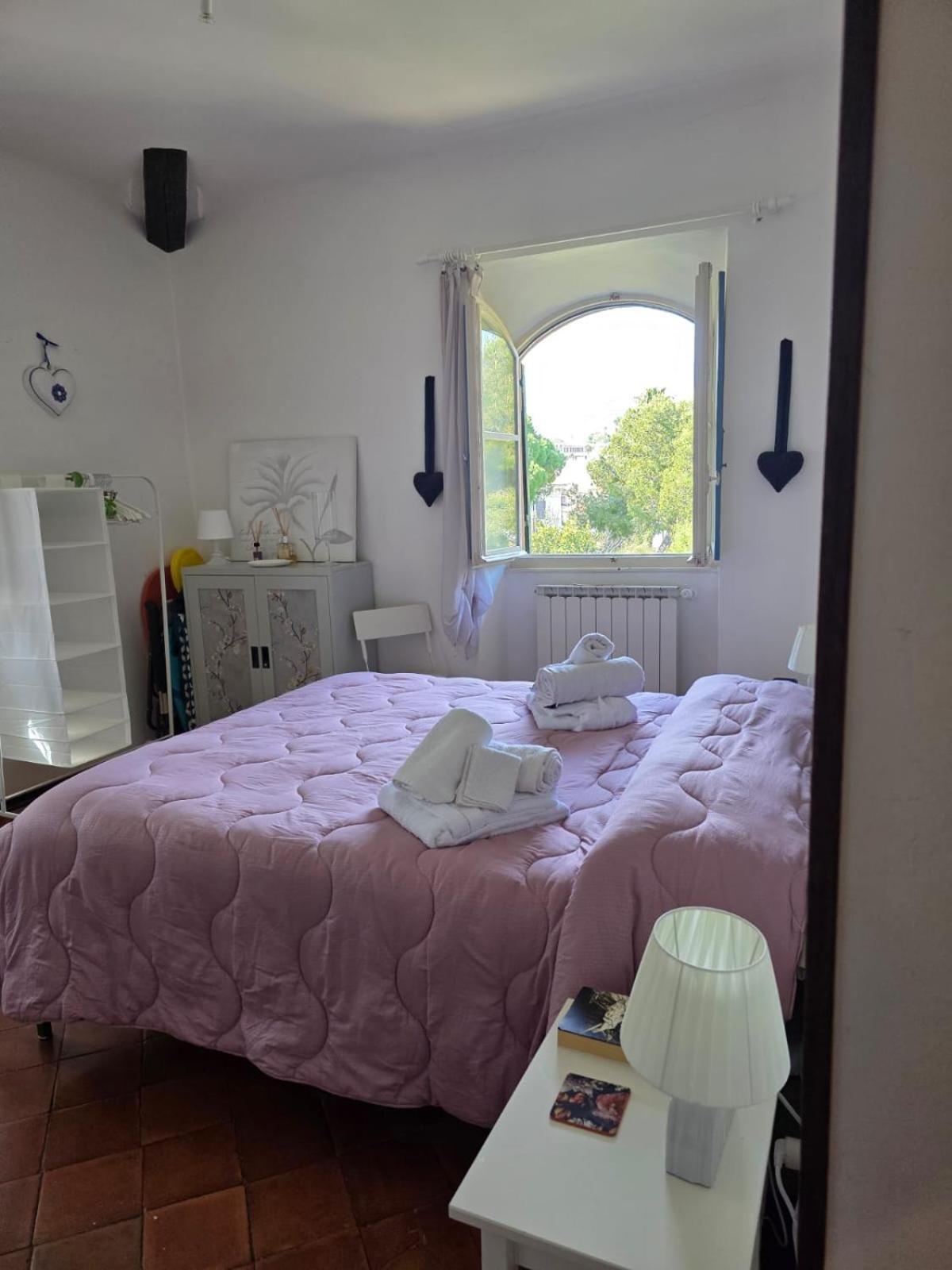 The Shell - New Interior Look But Same Old Charme 200Mt From The Sea With Garden And Parking Nearby Leilighet Imperia Eksteriør bilde