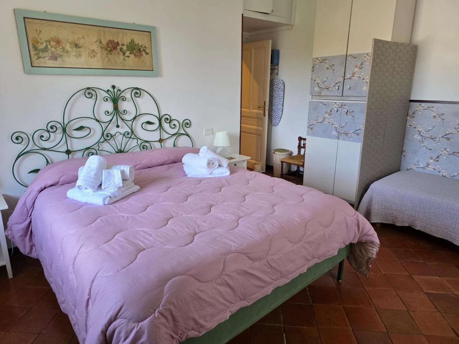 The Shell - New Interior Look But Same Old Charme 200Mt From The Sea With Garden And Parking Nearby Leilighet Imperia Eksteriør bilde